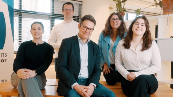 cropped-Team foto